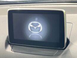 【純正ナビ】人気の純正ナビを装備。オーディオ機能も充実しており、Bluetooth接続すればお持ちのスマホやMP3プレイヤーの音楽を再生可能！毎日の運転がさらに楽しくなります！！