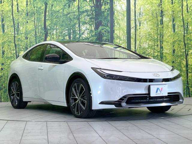大好評のボディコーティング「弾スプラッシュコート」もご納車までに施工可能。通常のガラスコートと異なる、耐久年数6年の無機質ガラスコーティングが、ボディをキレイな状態に保ってくれます。