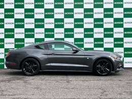 実質年率2.4％～ご案内可能です。残価設定型や均等払いでは最長120回払いまで設定いただけます。試算もすぐにできますので、まずはお気軽にお問い合わせください。