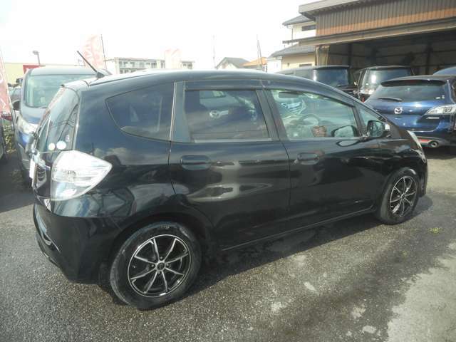 純正ナビ　ワンセグ　バックカメラ　社外15インチアルミ　シートカバー　キーレス　INFINITY　AUTO　TEL：0480-48-5529　infinity＠way.ocn.ne.jp