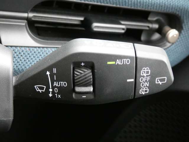 オートワイパーも装備されています！