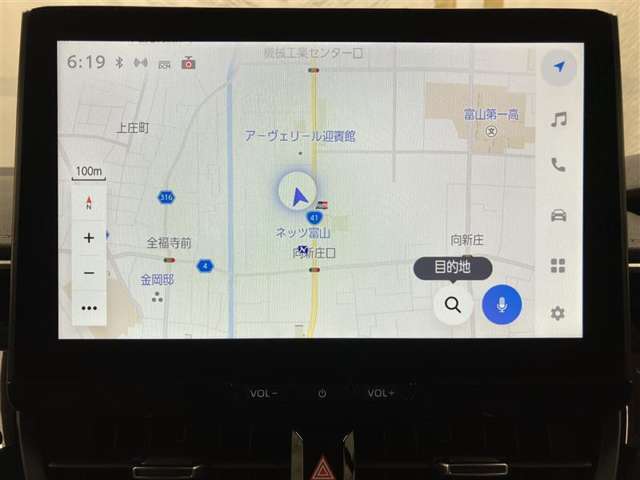 ディスプレイオーディオ装着です。AppleCarPlayやAndroidAutoにてご自分のスマホでマップ系・音楽系のアプリを車内にて楽しめます。USBに入れたお気に入りの曲も流すこと可能です！