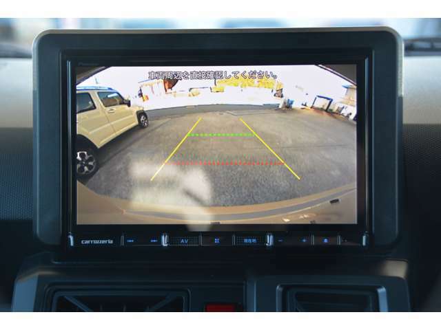ナビ連動バックカメラ付きです！ガイドラインも表示されますよ＾＾車庫入れ楽々です♪https：//carscafe-carbell.com　カーズカフェ公式ホームページもご覧ください。