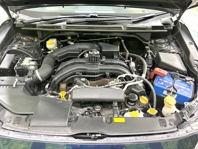 親切・丁寧な専門メカニックスタッフが応対！・車検・点検整備・事故等の修理などアフターサービスも安心。お車のカスタマイズもネクステージのサービススタッフまでご相談ください！