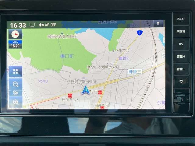 純正ナビゲーション。地上デジタル放送・Bluetooth接続