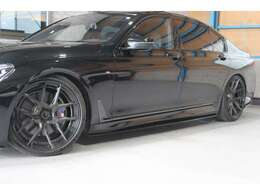 BC FORGED 21インチアルミホイール ミシュランパイロットスポーツ ブレーキキャリパーホイール同色ペイント（ロゴ入り） ローダウン ホイールスペーサー フロント・サイド・リア・ルーフ・トランクスポイラー