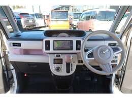 センターメーター　純正ナビ　オートエアコン　セレクトレバー　ステアリングスイッチ　フロアマット