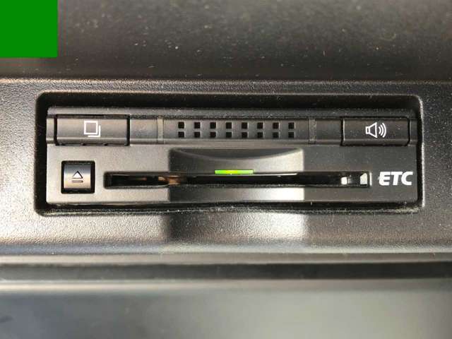 今やカーライフにおける重要性はナビにも匹敵するのではないでしょうか？セットアップを行うことで利用可能になります！