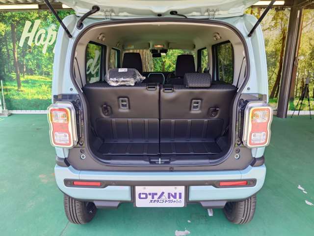■遠方にお住まいの方へ■　当社ではお車の販売を大阪府・和歌山県に在住のお客様のみとさせていただいております。誠に勝手ながら、ご理解とご協力を賜りますようお願い申し上げます。