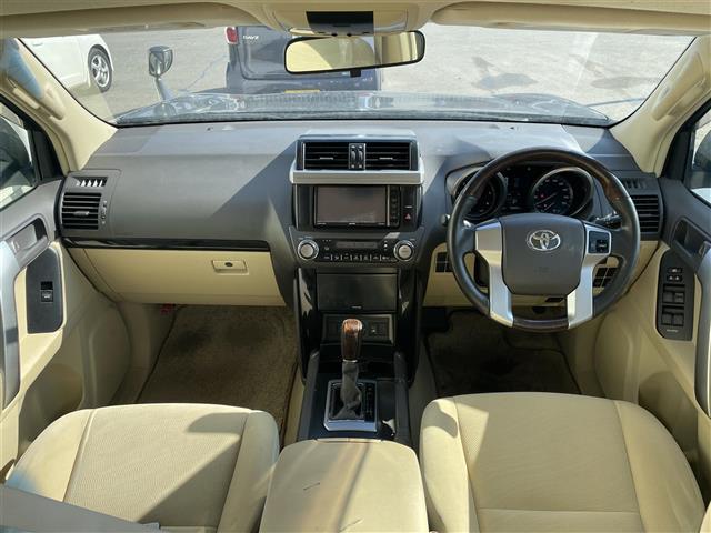 当社ホームページも合わせてご覧ください！https://221616.com/その他ご希望の車種のみで探すことも可能です！！