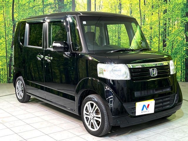 大好評のボディコーティング「弾スプラッシュコート」もご納車までに施工可能。通常のガラスコートと異なる、耐久年数6年の無機質ガラスコーティングが、ボディをキレイな状態に保ってくれます。