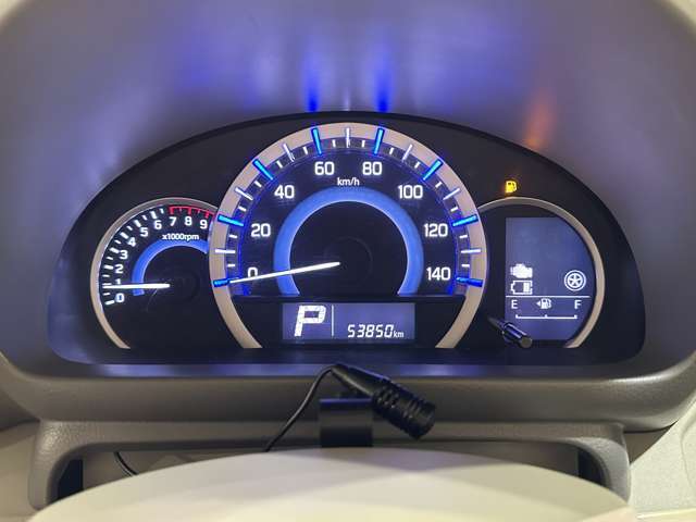 掲載後わずか1日で売れてしまう車も多くあります。せっかくご来店頂いても売約済み…ということがないよう、ご来店前にお電話でご確認をお願いいたします。