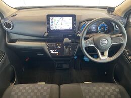 グループ総在庫数約30，000台！！全国の系列店からメーカー・車種問わずご紹介出来るので、あなたにピッタリのお車が見つかるはずです♪まずはお問い合わせ下さい☆