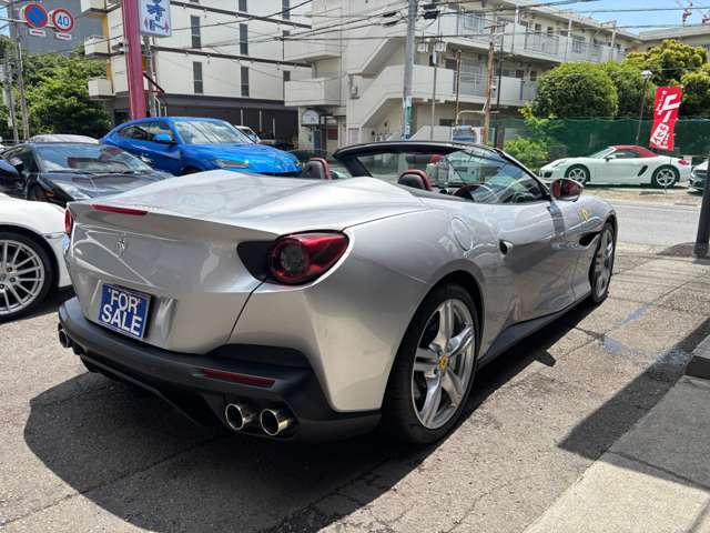 全国どこでもお車をお届けいたします！近隣の方はもちろん、遠方の方もお気軽にお問い合わせ下さい！日本全国、当店のネットワークで格安陸送にてお届け致します！♪お問い合わせは「042-705-4889」