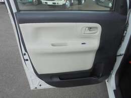 助手席内張りの画像です。