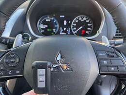 全車鑑定書付き！気になる傷、匂い、状態などありのままのコンディションを正直に公開させて頂きます★査定資格を保持したスタッフが各支社に常駐★