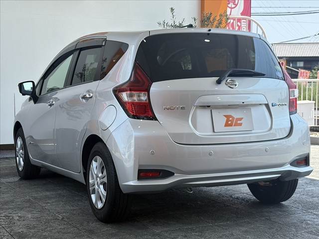 気になる車両などあれば、すぐにお問合せ下さい！右のカーセンサー専用ダイヤルからお電話いただくとスタッフがご質問にお答えいたします。