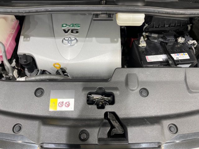 親切・丁寧な専門メカニックスタッフが応対！・車検・点検整備・事故等の修理などアフターサービスも安心。お車のカスタマイズもネクステージのサービススタッフまでご相談ください！