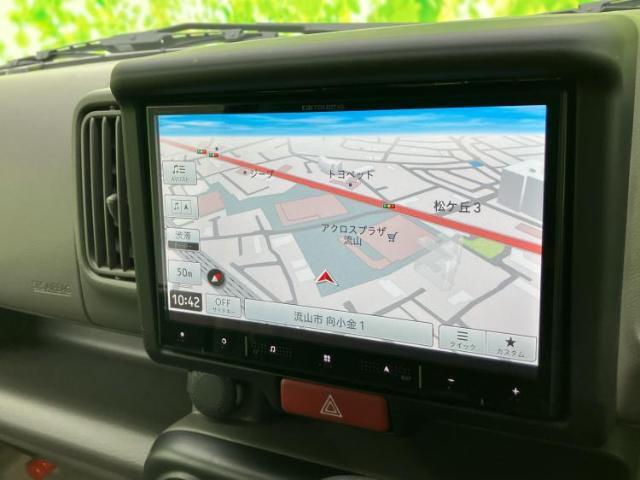 WECARSの店舗にはキッズコーナーがございます！お子様連れのお客様もごゆっくり車選びをお楽しみいただける空間です！