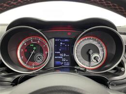 【スピードメーター】メーターがシンプルで見やすく運転しやすいですね！