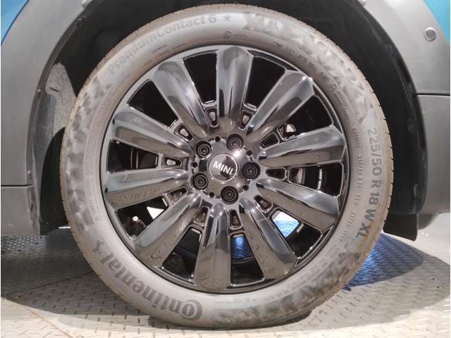 ☆お洒落は足元から☆洗練されたデザインのアルミホイール☆フリーダイヤル：0078-6002-210897迄】お問合せ下さいませ！