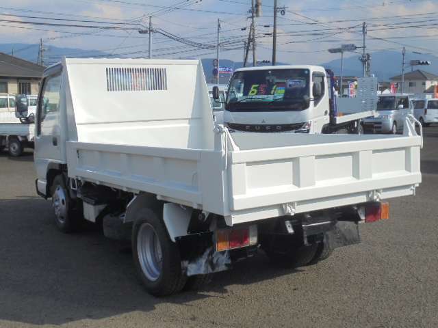 いすゞ エルフ 2.0t低床ダンプ 2007年 18.2万キロ (宮崎県) 都北