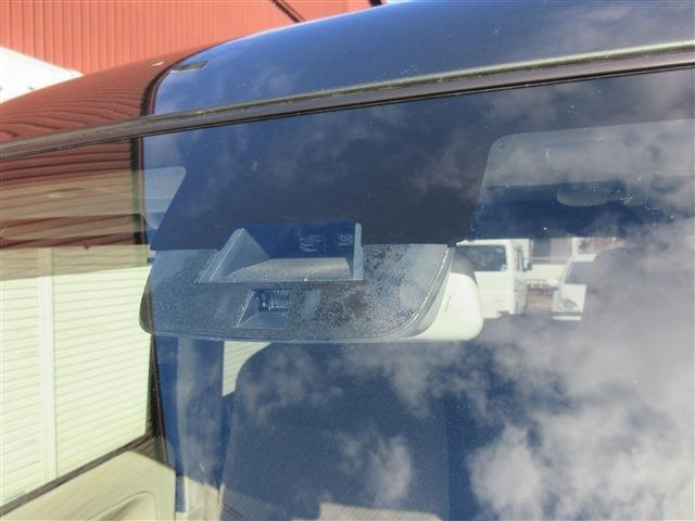 外装・内装の状態を詳しく知りたい方は直接ご来店をして現車確認をお願い致します。遠方の方でなかなか来店は難しい方という方はキズ・凹みの写真や車輌状態表をメールなどでご対応致します。