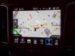 【純正ナビ】です。ミュージックサーバーやDVD再生等充実装備。