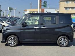 【左】当社基準による調査の結果、修復歴車と判断された車両は一部店舗を除き、販売を行なっておりません。万一、納車時に修復歴があった場合にはご契約の解除等に応じます。