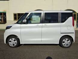 人気の車体色です。