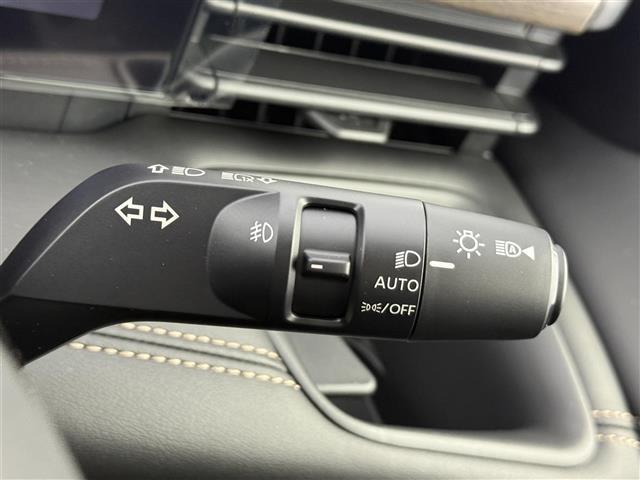【運転席操作部】快適なドライブを楽しむための機能が装備されています！運転席から触れるので、使いやすいです！除菌プランいれていただくと、さらに清潔で安心していただけます！