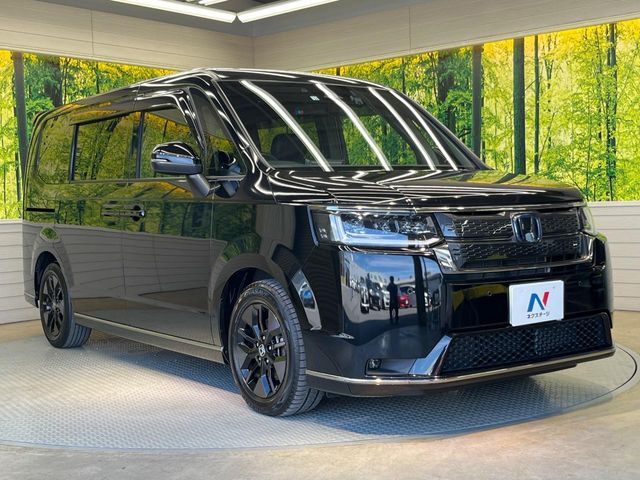 大好評のボディコーティング「弾スプラッシュコート」もご納車までに施工可能。通常のガラスコートと異なる、耐久年数6年の無機質ガラスコーティングが、ボディをキレイな状態に保ってくれます。