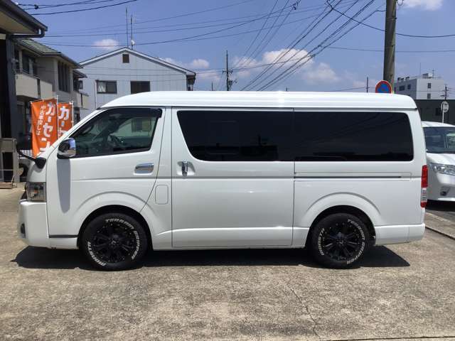 ★外装状態に関しましては目立つ様な傷はなくとても綺麗な状態の車両でございます。ご納車の前にはもう一度外装磨き仕上げを行いますので今以上に綺麗な状態でご納車させて頂きます。