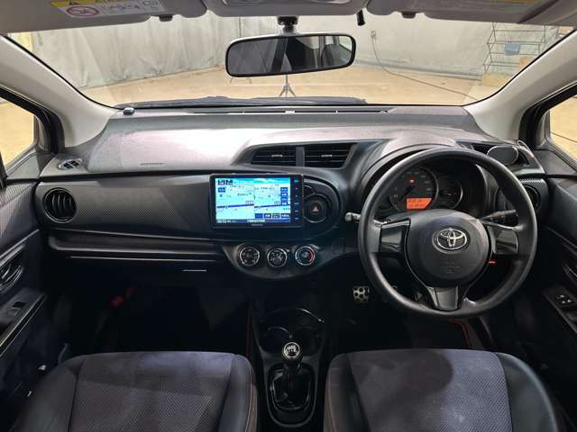 納車前にはスタッフによってピカピカに仕上げてご納車致します。オプションでガラスコーティングなどオススメ品も格安で承ります！