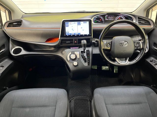 グループ総在庫数約30，000台！！全国の系列店からメーカー・車種問わずご紹介出来るので、あなたにピッタリのお車が見つかるはずです♪まずはお問い合わせ下さい☆