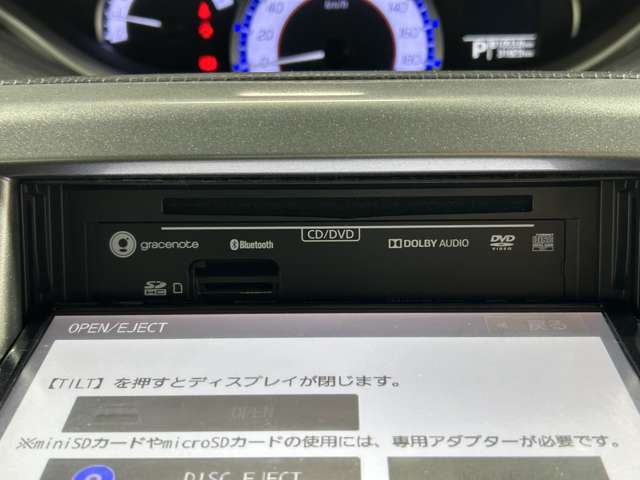 【2列目シート】店舗にて現車の確認も頂けますので、お電話で在庫のご確認の上是非ご来店くださいませ！！！後席モニター(フリップダウンモニター)の取付も可能です。