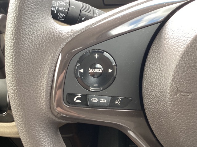 ステアリングスイッチです！ラクラク操作です☆彡