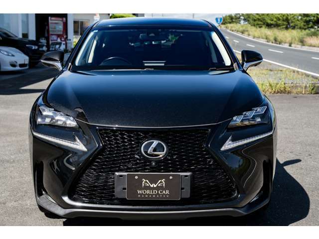 当社では「販売」「車検」「整備」「板金」「修理」「ドレスアップ」とお付き合いいただけます。クルマのことは是非当店で！