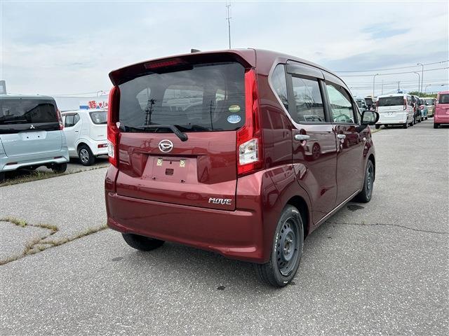 届出済 未使用車は新車の香りがします！中古車のようにタバコ臭い心配がありません。