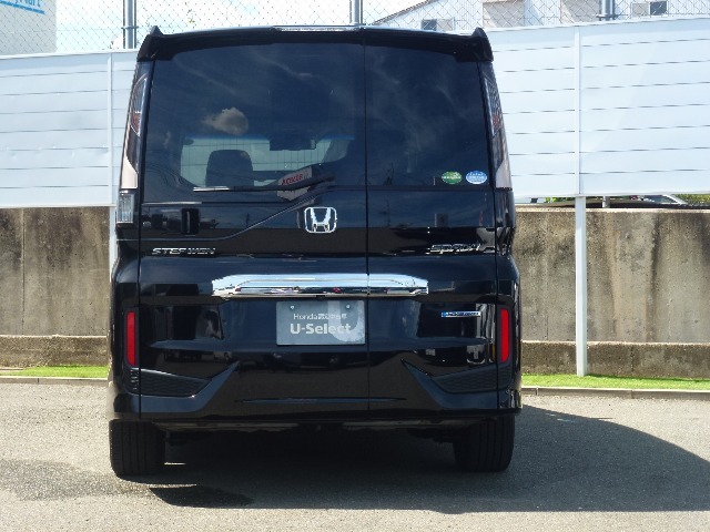 ●ホンダU-Selectだから出来る安心のお約束●6.万が一の故障時は遠方にお住まいのかたでも最寄りのホンダ店で保証修理を受けて頂けますので安心です。