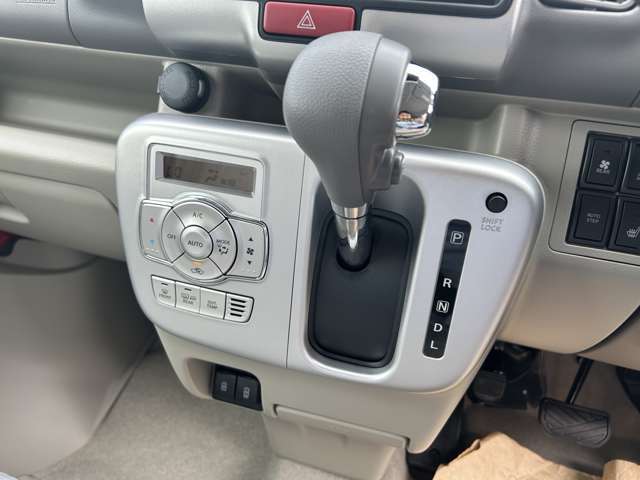 ぜひご来店頂き、ご自分に合ったお車をお選びください。