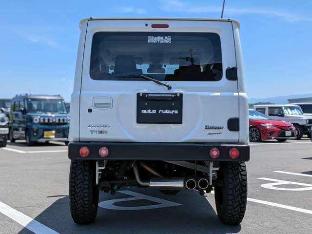 追加カスタムも対応致しますので、お気軽にお問合せくださいませ♪