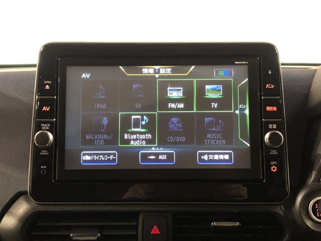 純正のナビです☆TV,CD,DVD再生☆CD録音、Bluetoothと人気装備はほとんど網羅しています☆