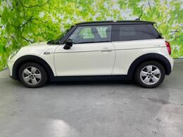 WECARSの在庫ページをご覧いただき誠にありがとうございます！WECARSは「お客様第一」をモットーにお客様のカーライフを全力でサポートいたします！
