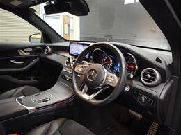 LIBERALA前橋ではドイツプレミアム御三家のBMW、M・BENZ、Audiをはじめとする数多くの輸入車を取り揃えております。是非ブランドの違いを較べて愉しんで下さい。新しい驚きと発見をお届け致します。