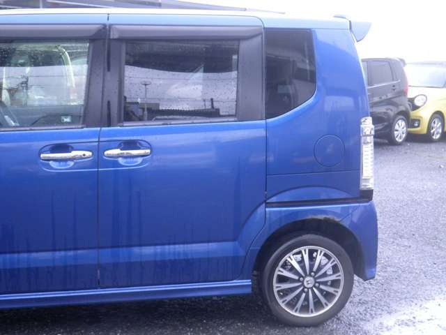 【支払総額推進店♪】総支払額には「月割り自動車税」「消費税」が含まれています！