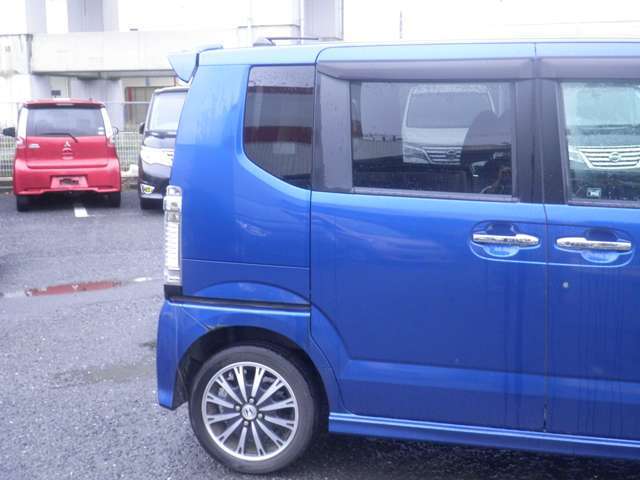 【支払総額推進店♪】総支払額には「月割り自動車税」「消費税」が含まれています！