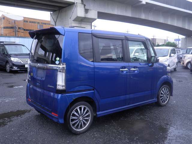 【支払総額推進店♪】総支払額には「月割り自動車税」「消費税」が含まれています！