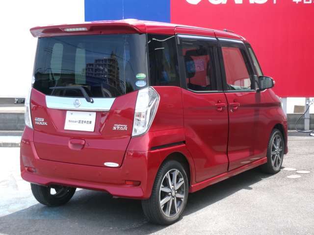 車検整備をさせていただきます。ディーラー工場でしっかり点検をさせていただきますので、ご安心下さい。新車保証が残っておりましたら保証継承もさせていただき、ご納車させていただきます！