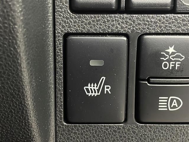 【シートヒーター】シートを温めてくれる暖房機器です！長時間座っていると負担が掛かりやすい背中や腰、または冬場などの寒い日に冷えやすい脚部に快適なぬくもりを伝えます。